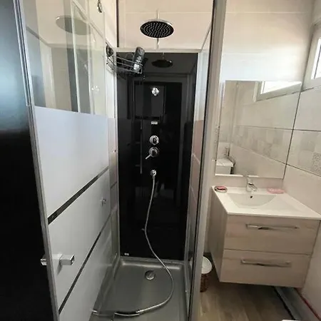 Joli Studio Cabine 1Ere Ligne Avec Parking Prive Palavas-les-Flots Exterior foto